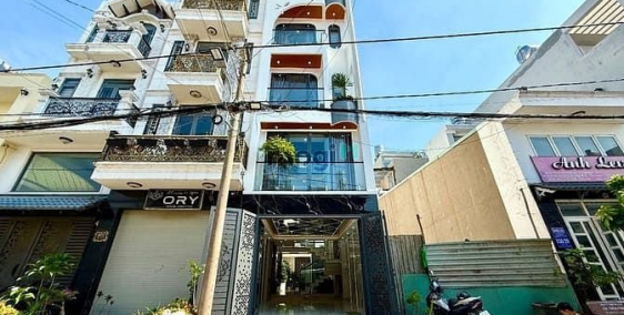 Bán nhà riêng: Nhà Sát Gò Vấp, DT:4x17M, Lửng, 3Lầu, 4PN, P.thờ, S.thượng, Gara 