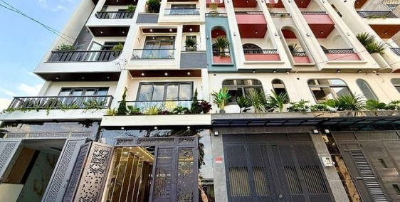 Bán nhà riêng: Nhà đường xe hơi Thạnh Xuân 25, DT:4x14M, Lửng, 3Lầu, 4PN, Gara x