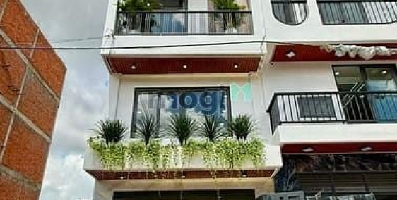 Bán nhà riêng: Nhà Thạnh Xuân 25, DT:4x15M, Lửng, 3Lầu, 4PN, Sân thượng, Gara ô 