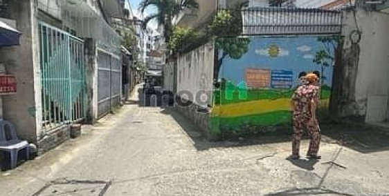 Bán nhà riêng: Bán nhà phường 5, bình thạnh nguyễn văn đậu hxh trệt lầu btct