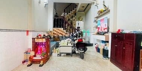 Bán nhà riêng: Chính chủ bán nhà hxh trần hưng đạo q5 - 3,7m x 14m chỉ 10,8 tỉ