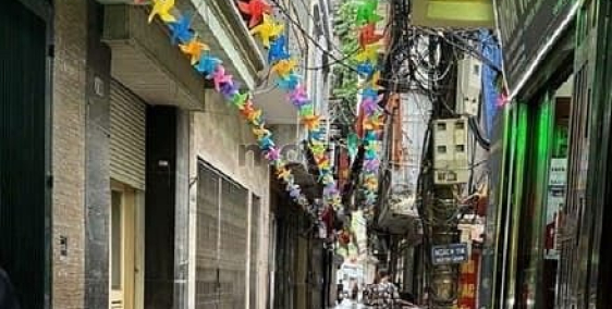 Bán nhà riêng: Nhà dân xây Ô chợ Dừa, Đống Đa lô góc. 3 phòng ngủ, ngõ thông. DT