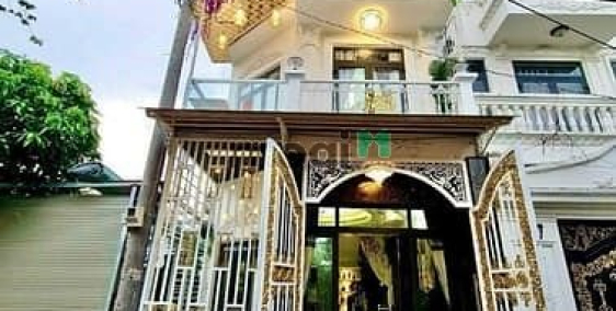 Bán nhà riêng: Nhà Phố hiện đại - Hẻm xe hơi 6M 2174 HTP Dt 5,2m x 10m Giá 6,5 t