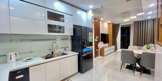 Bán căn hộ chung cư: Bán căn hộ Carillon 5, DT 105m2, 3PN/2WC, có NT, giá 5.250 