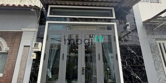 Bán nhà riêng: HOT! Nhà đẹp ở liền 3 tầng mặt tiền hẻm 4m Huỳnh Tấn Phát, Quận 7