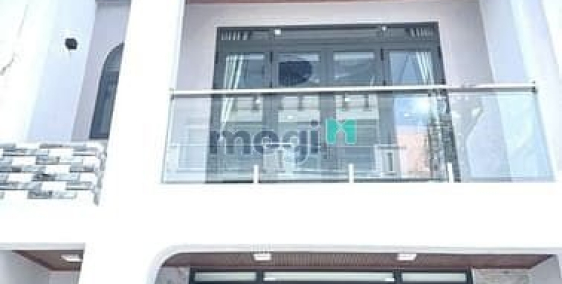 Bán nhà riêng: Nhà 1 Trệt 1 Lầu,4PN, DT Đất 105m2 Ngang 5m, HXH, Tăng Nhơn Phú B