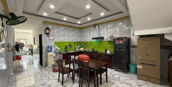 Bán nhà riêng: Nhà phố 3lầu hẻm 8m Tô Ngọc Vân ngang 5.3m 132m2 ở ngay tặng NT 1