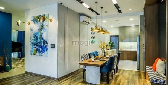 Bán căn hộ chung cư: Diamond Brilliant 160 m2, 3PN+1 Phòng ngủ, 3 Ban công giá t