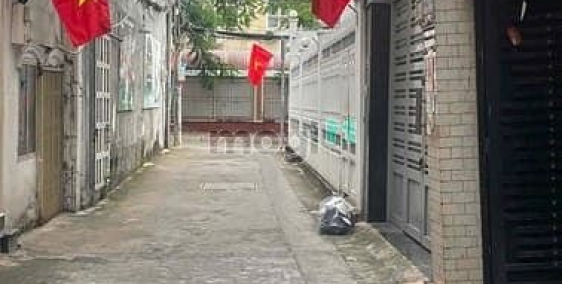 Bán nhà riêng: Nhà 4 tầng 1/ Nguỹên Thị Thập. 5*20 nở hậu 5,4 m. 12.5 tỷ. Hẻm th