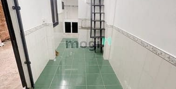 Bán nhà riêng: Nhà mặt tiền 7m, giá chỉ 710tr (tl), nhà trả góp, gần chợ Thạnh X