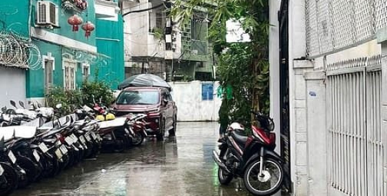 Bán nhà riêng: Bán nhà 2mặt tiền hẻm xe hơi Võ Thị Sáu, Quận 1 đối diện CV Lê Vă