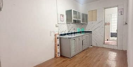 Bán căn hộ chung cư: Duy nhất 1 căn nhà tập thể Giải Phóng, giá 3.9 tỷ, 70m2, ẢN