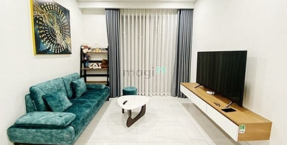 Bán căn hộ chung cư: Bán căn 2PN ban công Quận 1 KingDom101 giá 5 tỷ thuế phí tặ