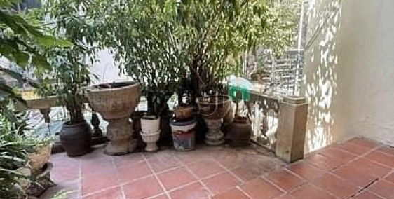 Bán căn hộ chung cư:  Nguyễn Công Hoan_Ba Đình_tầng 2_sổ to_ 2 thoáng 130m2_3pn