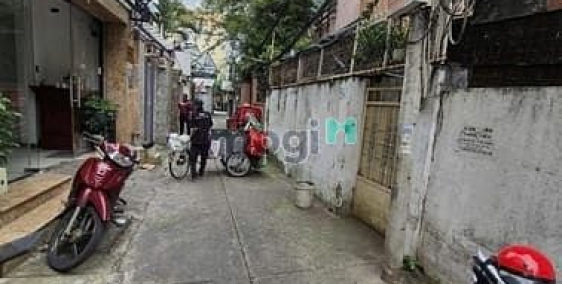 Bán nhà riêng: Q1- Nguyễn Trãi- Bán đất tặng nhà 6 tầng-6x20-