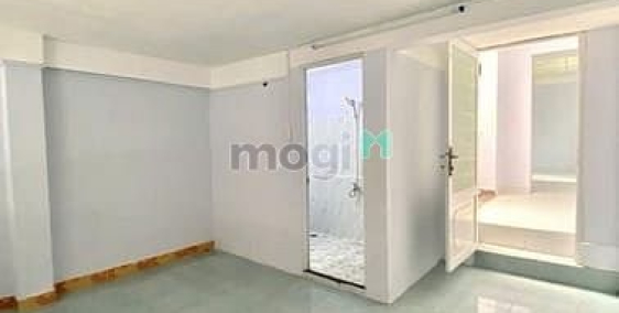 Bán nhà riêng: 30M ra MT Cách Mạng Tháng 8 Q.10, 4 X 16m Ô tô Xe hơi đậu trong  