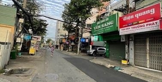 Bán căn hộ chung cư: Căn hộ cao cấp 68 m2 , bán gấp tặng full nội thất