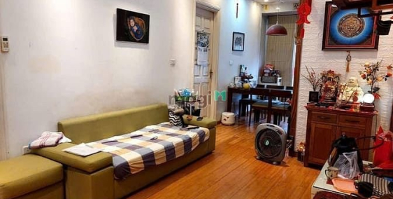 Bán căn hộ chung cư: Nhỉnh 5 tỷ tập thể 7,2 ha Vĩnh Phúc_Ba Đình_p/lô_ô tô_sổ t