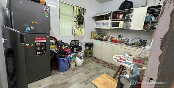 Bán căn hộ chung cư: Tập Thể Kim Liên_Đống Đa_2 thoáng_60m2 2pn ở ngay chỉ 3,75