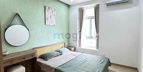 Bán căn hộ chung cư: Bán CH Sky Garden 1, 2 phòng ngủ. Đang cho thuê 20tr/tháng.