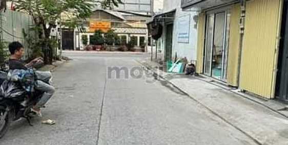 Bán nhà riêng: Nhà đẹp giá rẻ ở Lê Văn Lương Nhà Bè, nhà ở hoặc tiện kinh doanh