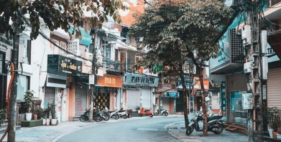 Bán nhà riêng: Bán nhà Phố Trường Chinh, thang máy, ôtô kinh doanh, DT:70m2,Giá: