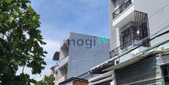 Bán nhà riêng: Bán nhà(HÓT)-3Tầng-DT70m2-3PN-ÔTÔ ĐẬU CỬA-vĩnh Hoà-Nha Trang-CHỈ 