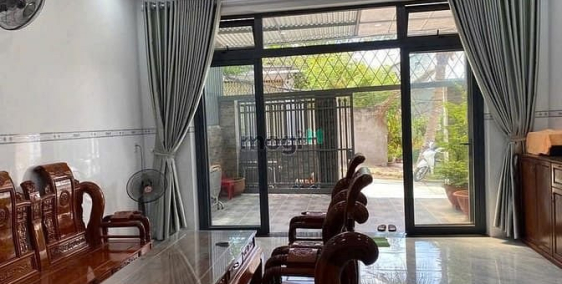 Bán nhà riêng: Bán nhà gần biển DT110m2-2PN-Đường 8m-Vĩnh hoà-Nha Trang- chỉ 3ty