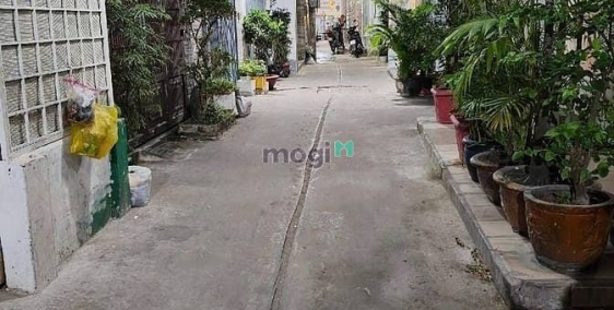 Bán nhà riêng: Bán nhà 4 tầng, 52 m2, Huỳnh căn Bánh chỉ 9.xxx