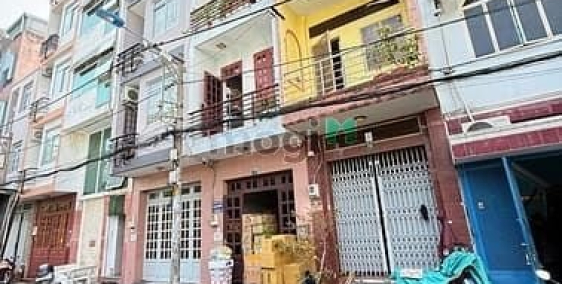 Bán nhà riêng: Mặt tiền Nguyễn Thanh Giản Q.10 -4 tầng hoàn công đủ -13ty5 -dòng