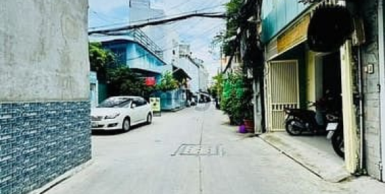 Bán nhà riêng: Chính chủ bán nhà Cách Mạng Tháng 8, Q10  4 X 14m 2 tầng, 1 TRỤC 