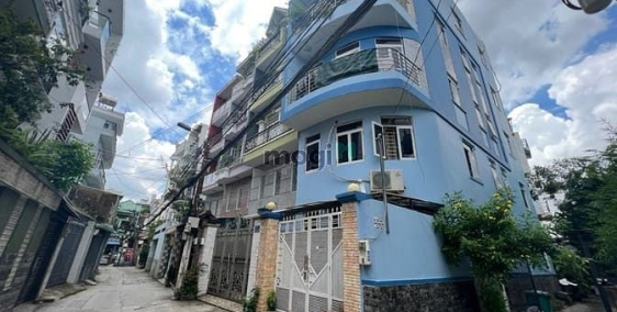 Bán nhà riêng: Bán CHDV ngay sát Phú Nhuận - căn góc 2 mặt tiền - hẻm xe hơi 7 c