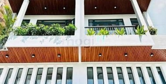 Bán nhà riêng: Bán nhà hẻm 8m Phạm Văn Chiêu,P.14, 4 x 13,có thang máy,giá 7.89 