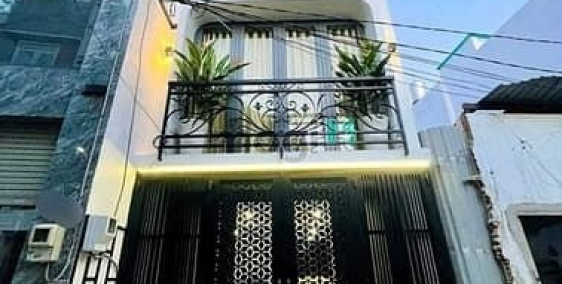 Bán nhà riêng: Bán nhà hẻm 3,5m đường Quang Trung, P.8, 3,7 x 12, 4 tầng giá 5.1