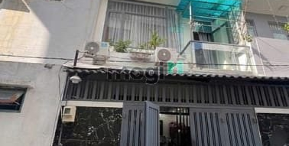 Bán nhà riêng: Bán nhà hẻm 3,5m sát HXH đg Lê Đức Thọ,P.13, 5 x 8, 4PN giá 4.97 