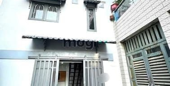 Bán nhà riêng: Bán nhà hẻm xe hơi thông Quang Trung,P.11, 4,2 x 8,5, 3PN giá 3.7