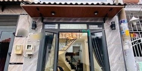 Bán nhà riêng: Bán nhà hẻm xe hơi đường Bùi Quang Là, P.12, 3,3 x 11, giá 4.15 t