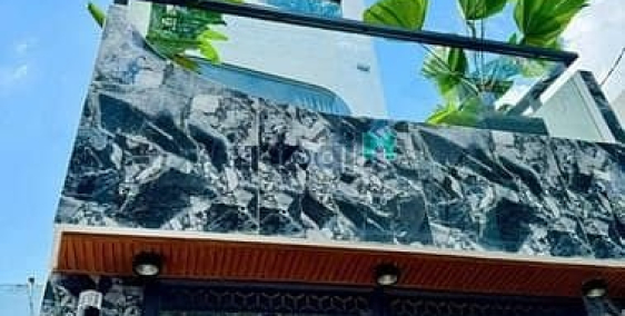 Bán nhà riêng: Bán nhà 3m 1 sẹc sát MT đườg số 18,P.8, 3,3 x 12, 4 tẩng,giá 4.9 