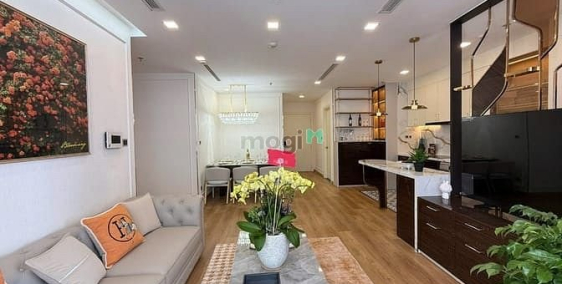 Bán căn hộ chung cư: Chủ gửi bán gấp P2-01 Full nội thất đẹp Diện tích to Hướng 