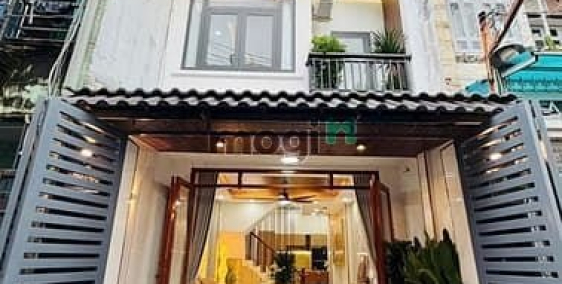 Bán nhà riêng: Bán nhà hẻm xe hơi đường số 59, P.14, 4 x 13, 3 tầng giá 5.85 tỷ 