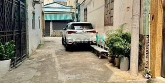 Bán nhà riêng: Bán nhà sát lê văn khương quận 12 2 tầng hẻm ô tô chỉ 4 tỷ 650.