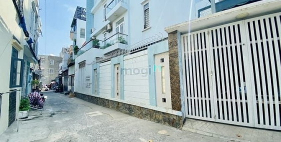 Bán nhà riêng: Nhà thới an 22 phường thới an 100m2 4 tầng chỉ 5 tỷ 950 tl.