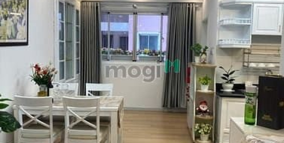 Bán căn hộ chung cư: Bán căn hộ 2PN 80m2 Central Garden Quận 1, giá: 5.1 tỷ, sổ 