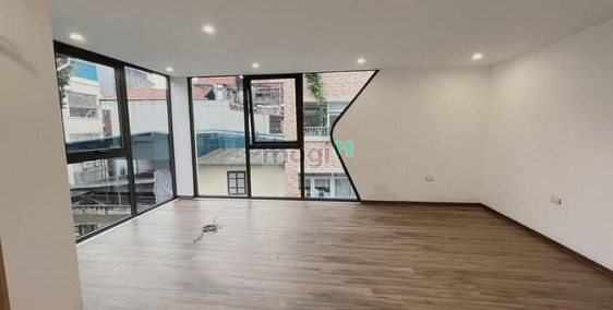 Bán nhà riêng: Bán Nhà Phạm Văn Đồng, LÔ GÓC, 55M2 × 5T, MT 5M, 11.5 TỶ