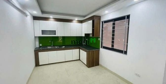 Bán nhà riêng: Bán nhà Tứ Hiệp, 42m2 x 5 tầng, mặt tiền 4.2m giá 5.4 tỷ