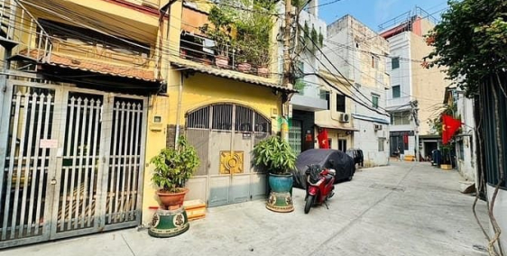 Bán nhà riêng: Bán Nhà hẽm ô tô tránh Dân trí cao Nguyễn Quý Anh 45m2 Giá 4,6