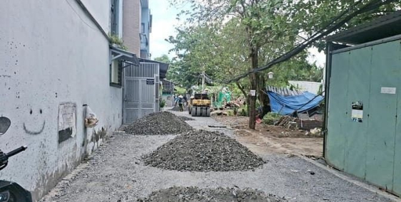 Bán nhà riêng: Hẻm xe hơi nhà cấp 4 Hẻm 1942 Huỳnh Tấn Phát, thị trấn nhà bè. SH