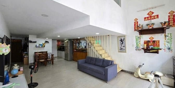 Bán căn hộ chung cư: Bán rẻ căn Hưng Vượng 1,nhà 2PN, 2WC giá 2.950 tỷ, lầu 2, D