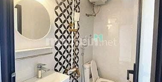 Bán nhà riêng: Bán nhanh nhà đầu ngõ Bạch Đằng, giá 9.5 tỷ, 31m2x4T, ở luôn