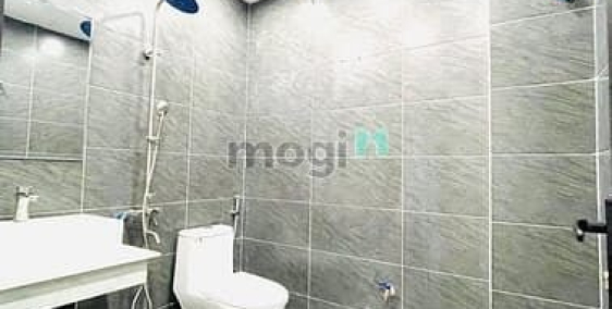 Bán nhà riêng: Nhà đẹp long lanh ngõ Đường Láng, giá 35 tỷ, 123m2x8T, KD lớn